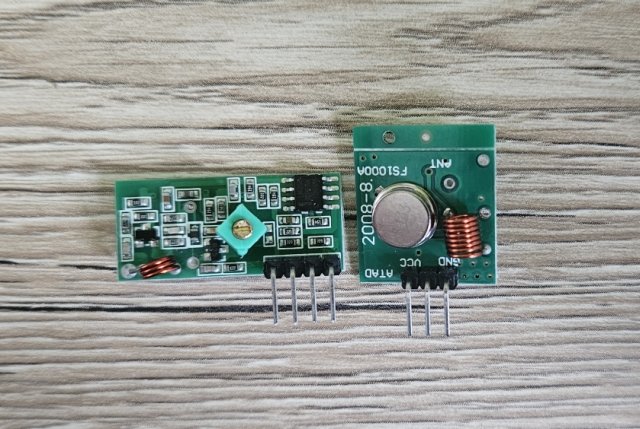 RF 433MHz Transmitter/Receiver Module RF 433MHz Transmitter/Receiver Module