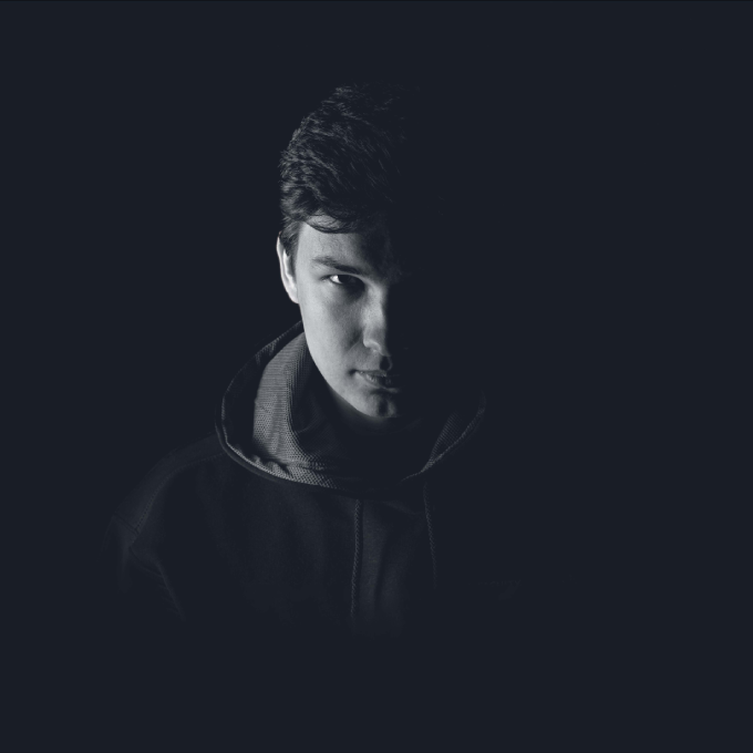 Filip Opluštil Filip Opluštil